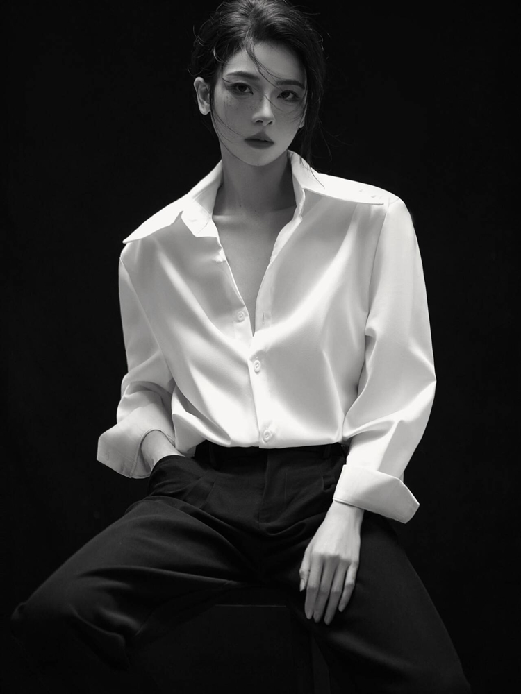 Koszula z seksownym portretem  – Ethnic Fashion Studio recenzja i cena