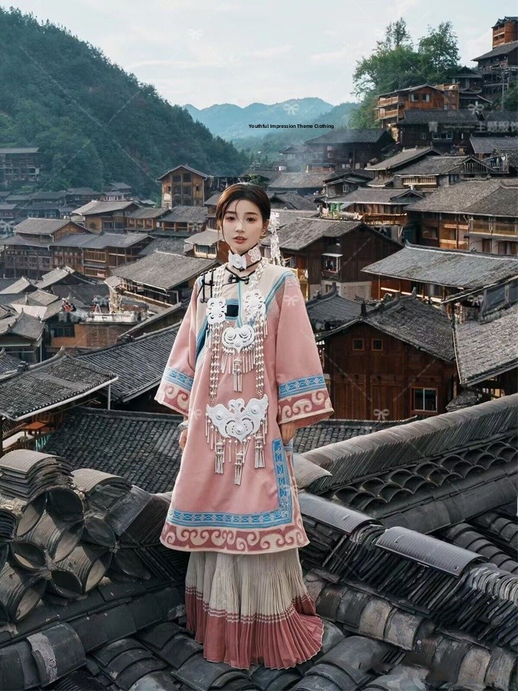Różowa odzież w stylu etniczny – Ethnic Fashion Studio recenzja i cena